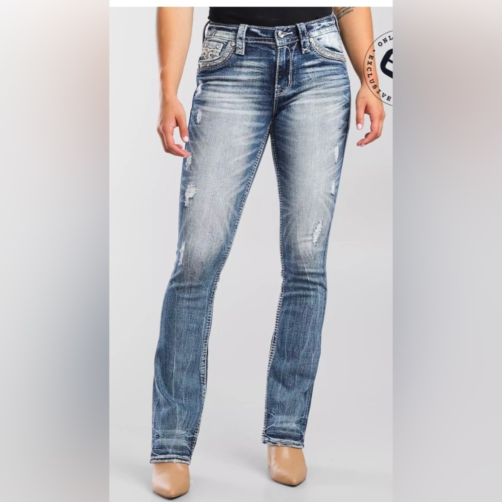 NWT ROCK REVIVAL Yui Mid-Rise Boot Stretch Jean 29/34